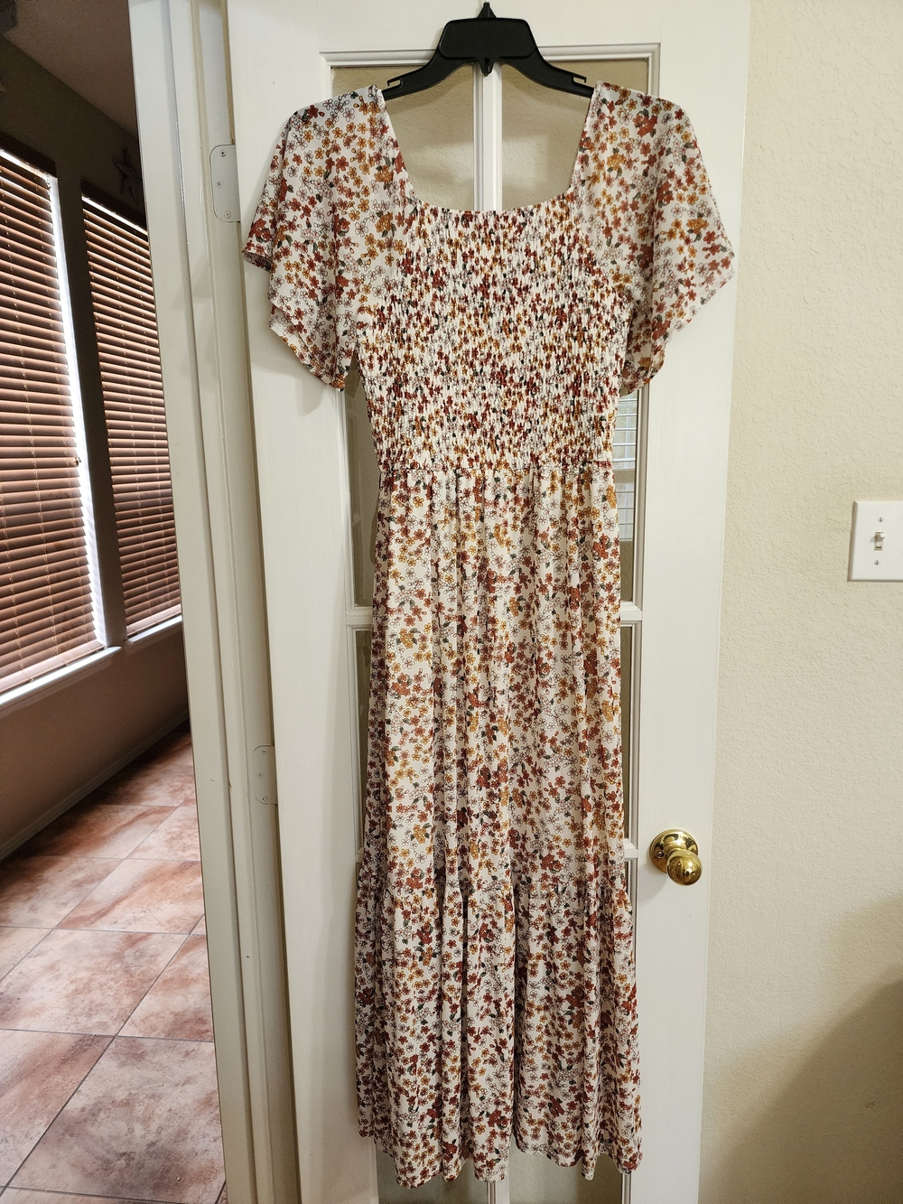 Ember Floral Smocked Maxi Dress Cottagecore Boho Flutter Sleeve Medium - Picture 3 of 13